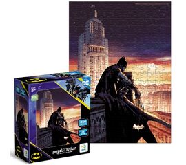 Пазл от бренда Dodo «Бэтмен на крыше» серия Бэтмен, 250 элементов