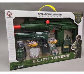 Игровой набор военного с аксессуарами