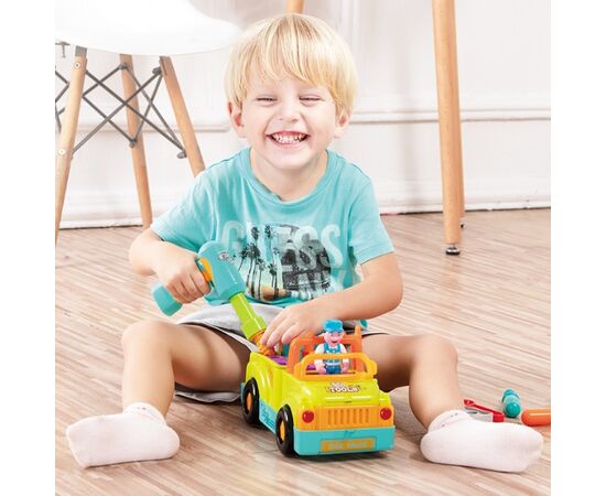 Машинка «Грузовик с инструментами» от бренда Hola Toys