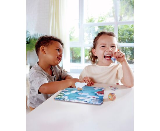 Настольная игра "Полярный медвежонок" от бренда Hape