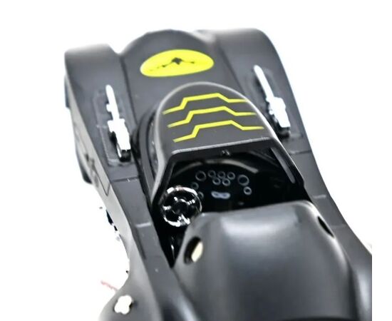 Инерционная машинка "Бетмобиль" с подсветкой и звуком Инерционная машинка "Бетмобиль" с подсветкой и звуком