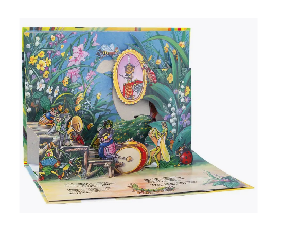 Книжка-панорамка "Муха-Цокотуха" от издательства Росмэн