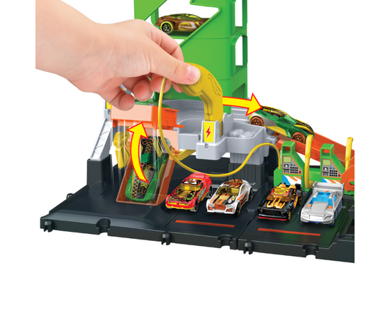 Игровой набор Hot Wheels «Заправочная станция Super Recharge» Игровой набор Hot Wheels «Заправочная станция Super Recharge»