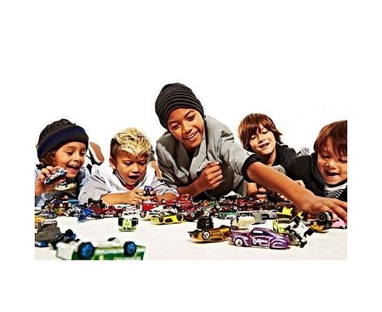 Металлическая машинка от бренда Hot Wheels, на выбор