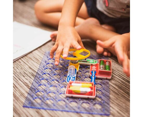 Конструктор "Первые шаги в электронике" (набор А) от бренда Znatok