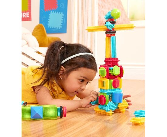 Конструктор серии Bristle Blocks "Строитель" от бренда Battat, 56 деталей