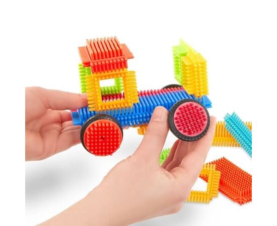 Конструктор серии Bristle Blocks "Строитель" от бренда Battat, 36 деталей