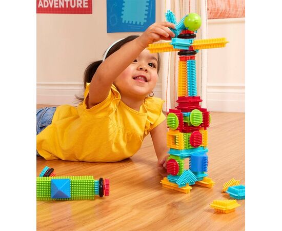 Конструктор серии Bristle Blocks "Строитель" от бренда Battat, 56 деталей
